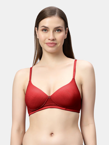 Red / 38 / C