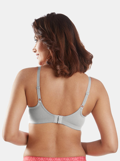 Non-Padded Non-Wired Molded Comfort Bra with Medium Coverage and Adjustable Straps in Cotton-Polyester - Yaris