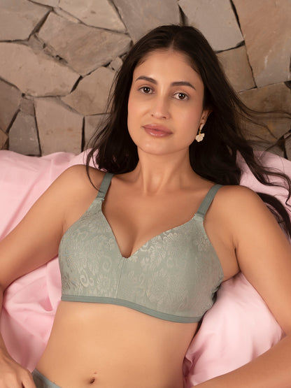 Padded Wirefree Full Coverage Nylon Elastane Fashion Bra with Detachable Adjustable Straps – LUMI
