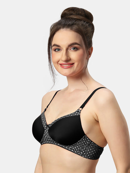 Lightly-Padded-Bra-with-Non-Wired-Seamless-Design-Charmis-Black-Left