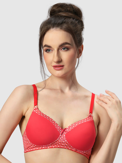 Lightly-Padded-Bra-with-Non-Wired-Seamless-Design-Charmis-Red-Front-Left