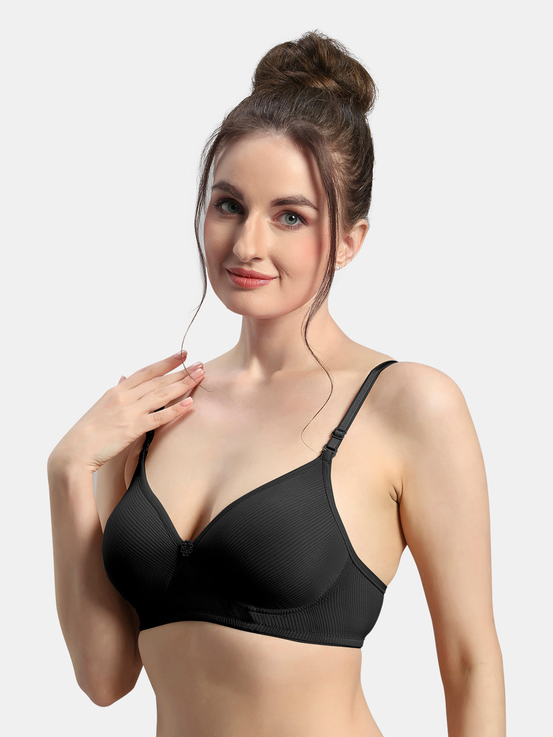 Lightly-Padded-T-Shirt-Bra-Non-Wired-Bra-Allure-Black-Front-Right