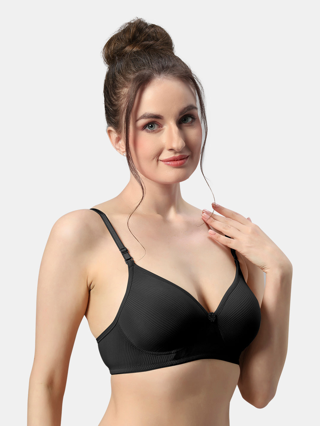 Lightly-Padded-T-Shirt-Bra-Non-Wired-Bra-Allure-Black-Right