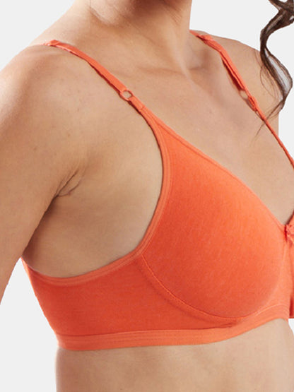 Non-Padded-Non-Wired-Seamless-Bra-with-Adjustable-Straps-and-Medium-Coverage-in-Cotton-Polyester-Blend-Steem-Carrot-Orange-Close