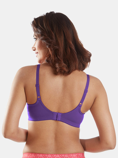 Non-Padded Non-Wired Molded Comfort Bra with Medium Coverage and Adjustable Straps in Cotton-Polyester - Yaris