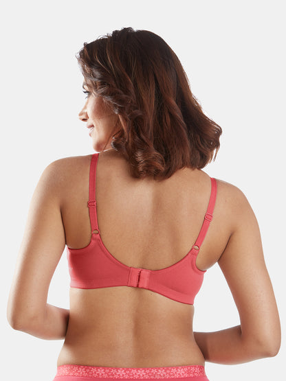 Non-Padded Non-Wired Molded Comfort Bra with Medium Coverage and Adjustable Straps in Cotton-Polyester - Yaris