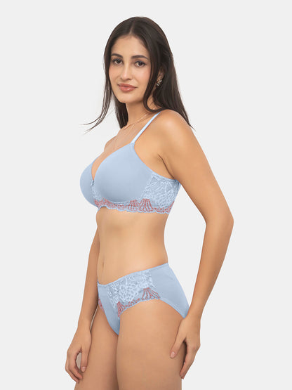 Padded Wirefree Medium Coverage Floral Lace Bridal Lingerie Set with U-Back – SERA