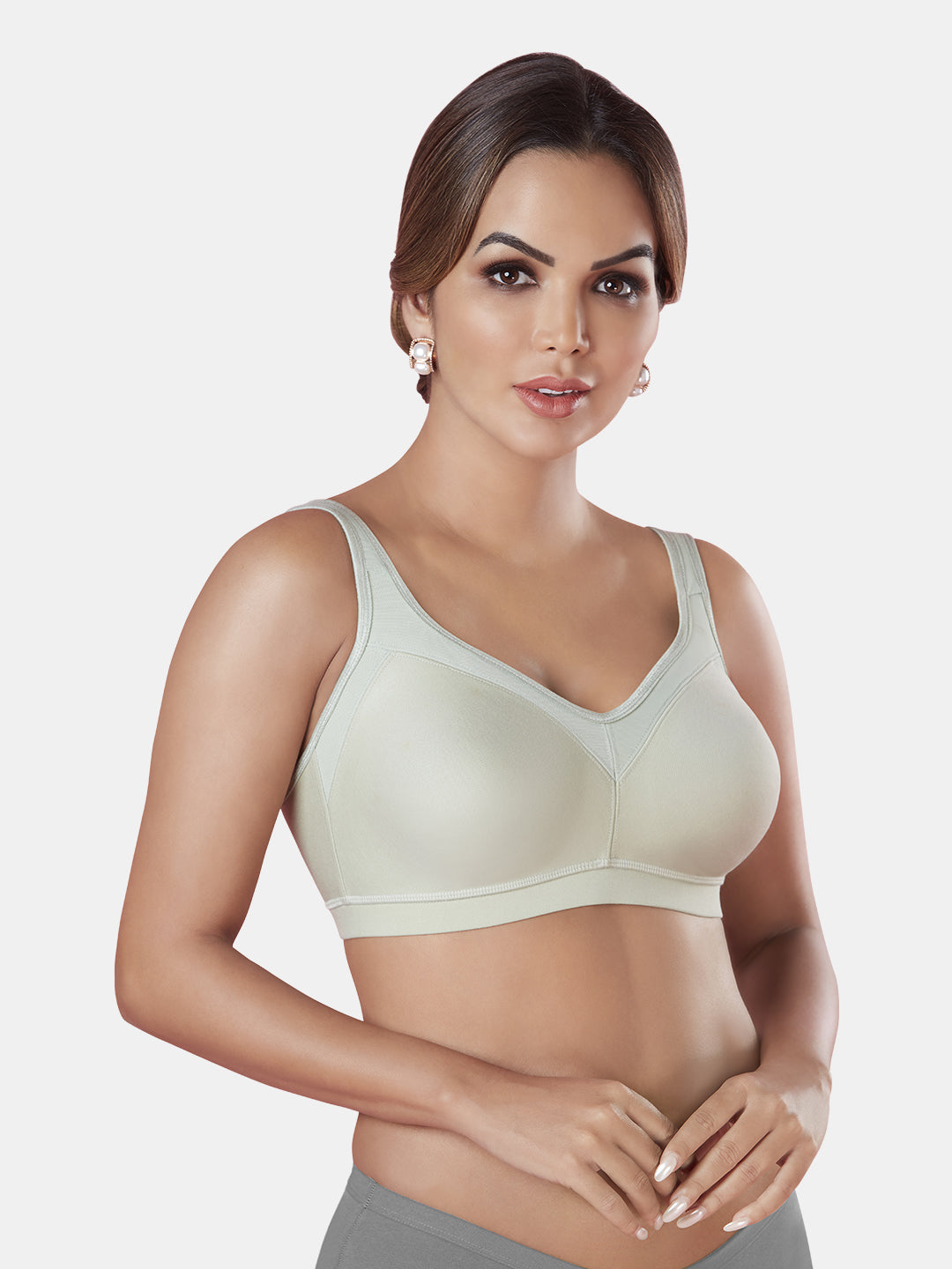 T-Shirt-Bra-for-Everyday-Comfort-Sabrina-Pista-Front-View