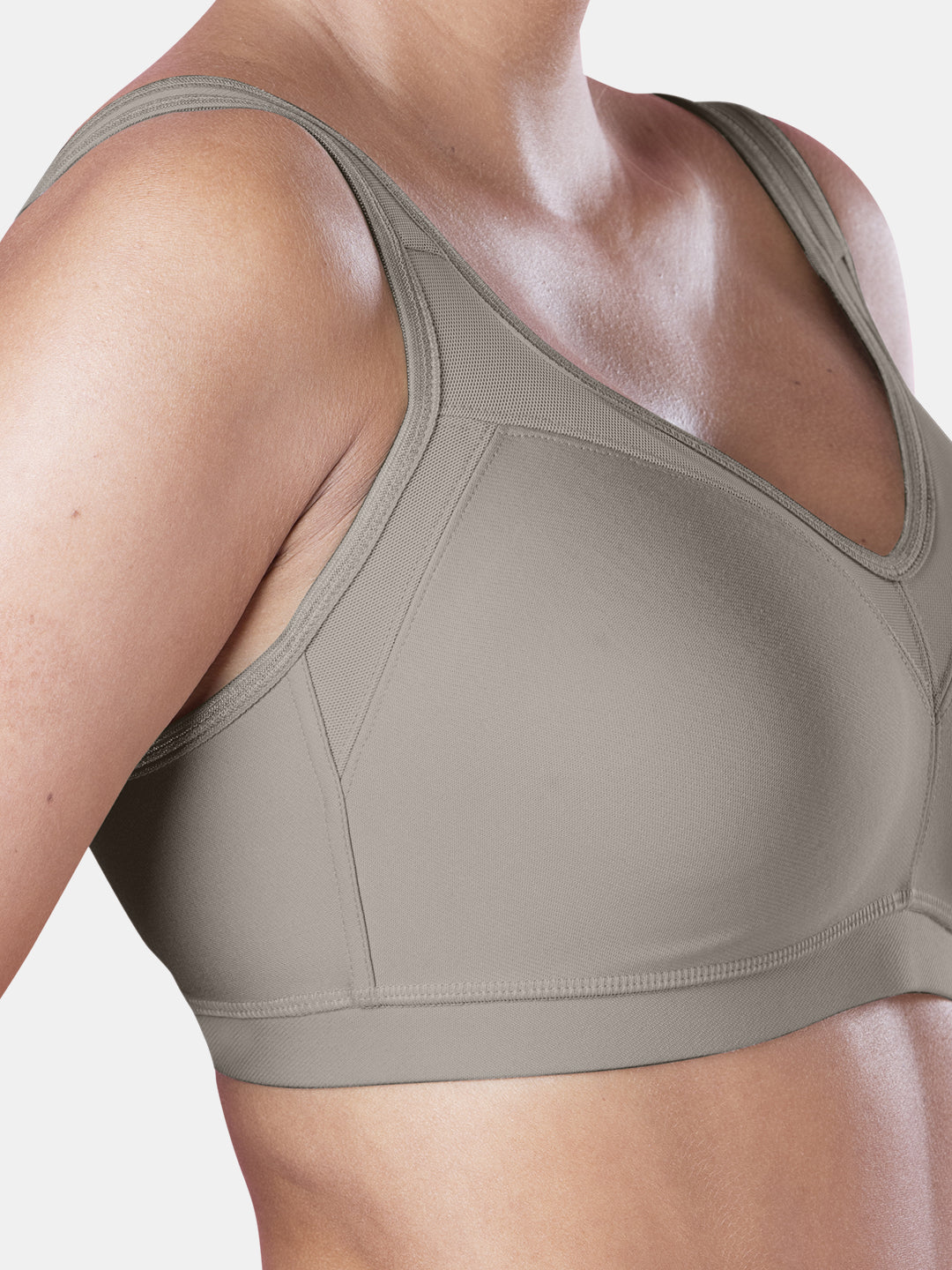 T-Shirt-Bra-for-Everyday-Comfort-Sabrina-Sand-Close