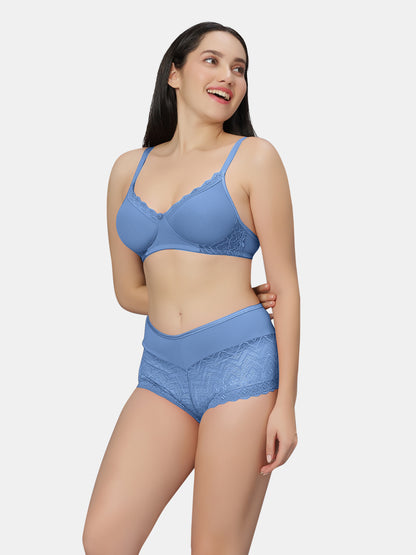 Non Padded Medium Coverage Wirefree Lace Lingerie Set with Adjustable Straps – VOLTAGE