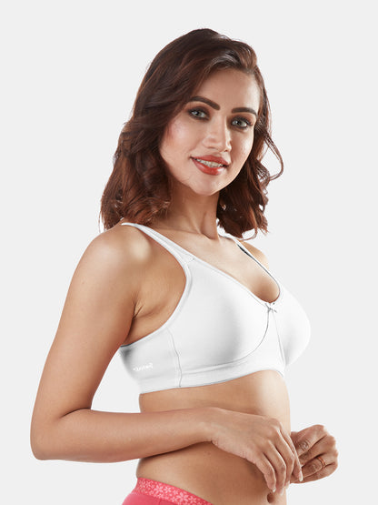 Non-Padded Non-Wired Molded Comfort Bra with Medium Coverage and Adjustable Straps in Cotton-Polyester - Yaris