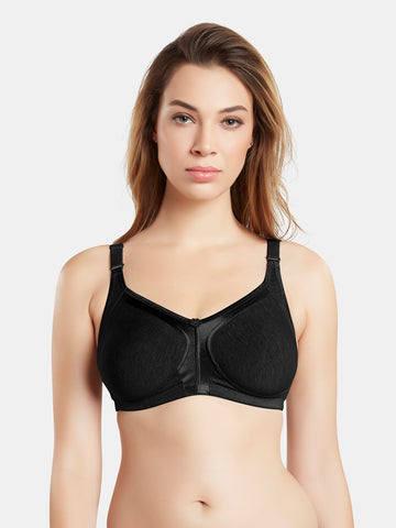 Black / 44 / D