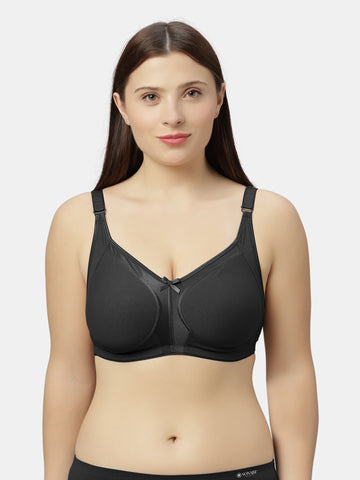 Black / 44 / D